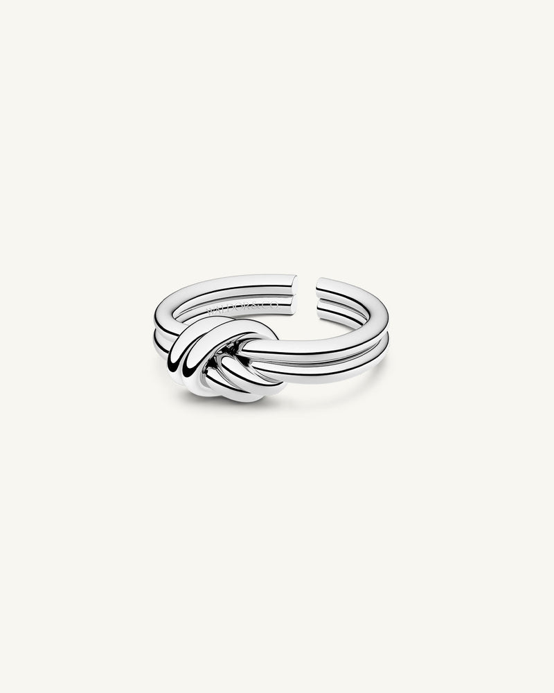 A Ring in Silver plated-316L stainless steel from Waldor & Co. The model is Dual Knot Ring Polished.