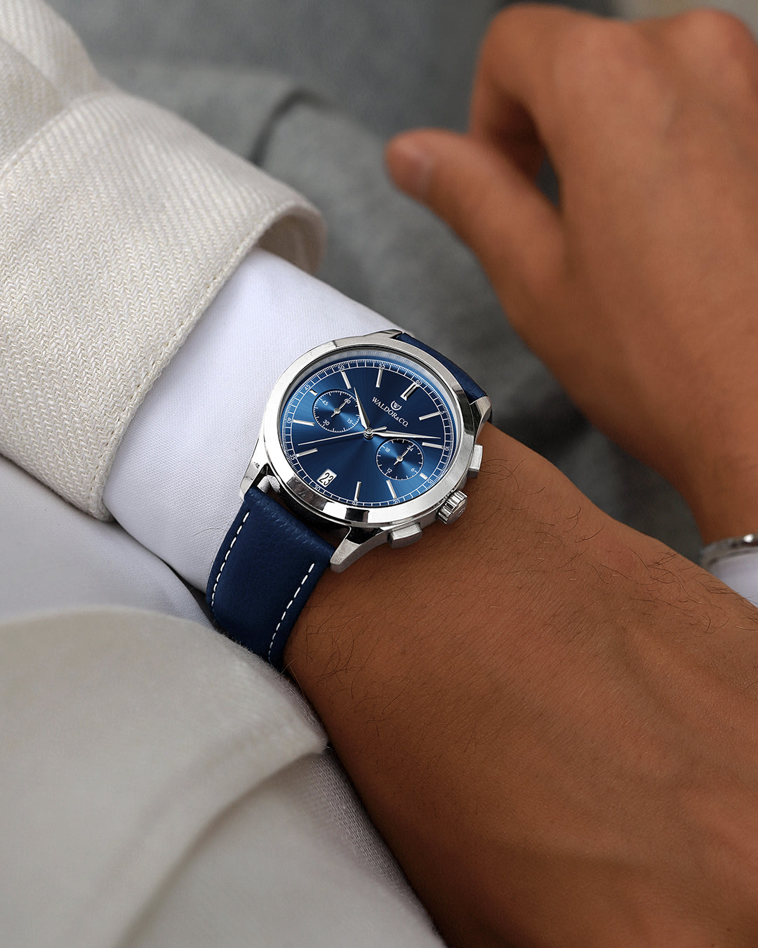 Blue leather strap mens watch discount