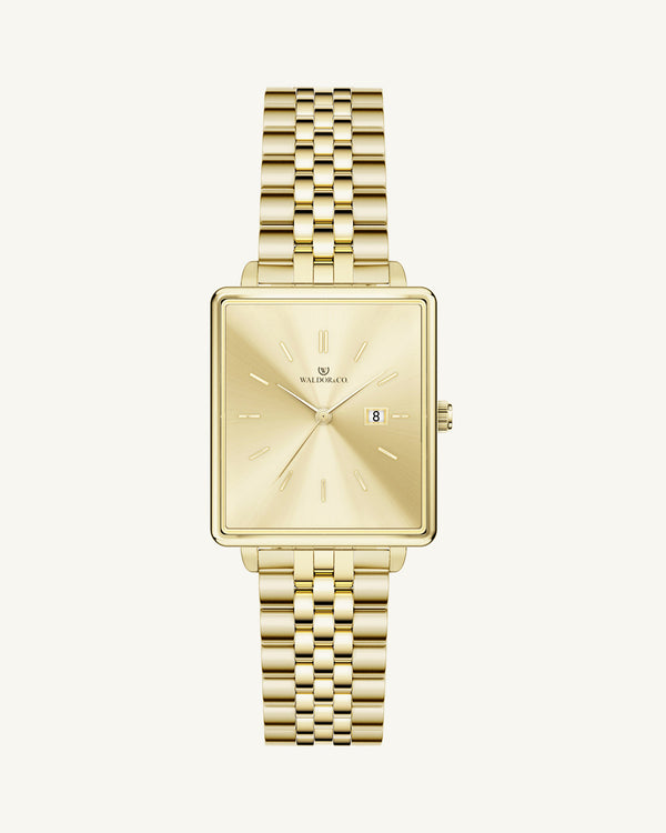 A square womens watch in gold from Waldor & Co. with silver sunray dial and a second hand. Seiko movement. The model is Delight 32 Chelsea 28x32mm.